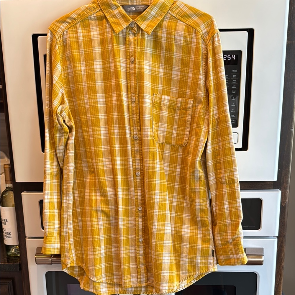 The North Face flannel. Size M
